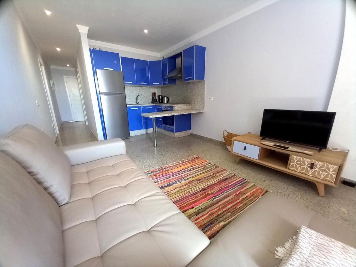 Playa Chica Views Apartment เอลเมดาโน ภายนอก รูปภาพ